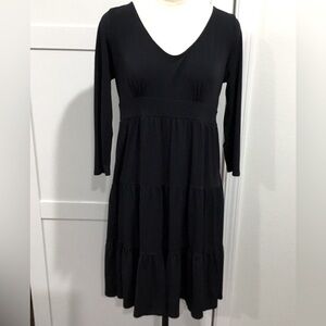 Loft Size 6 Navy Blue Tiered Long Sleeve Dress